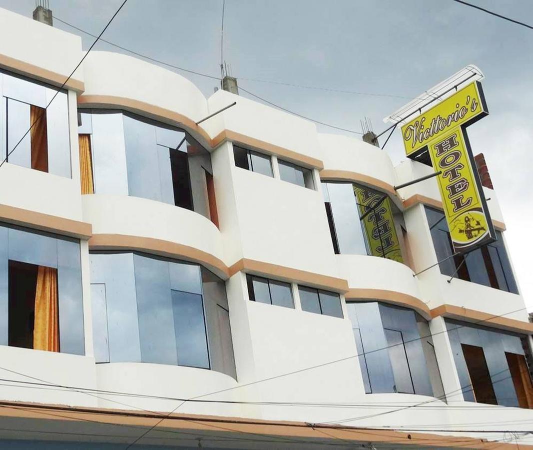 Victtorios Hotel Satipo Exterior foto